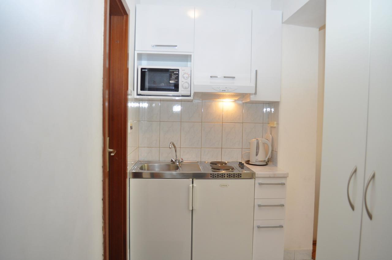 Apartments Ljubica Makarska Exterior foto
