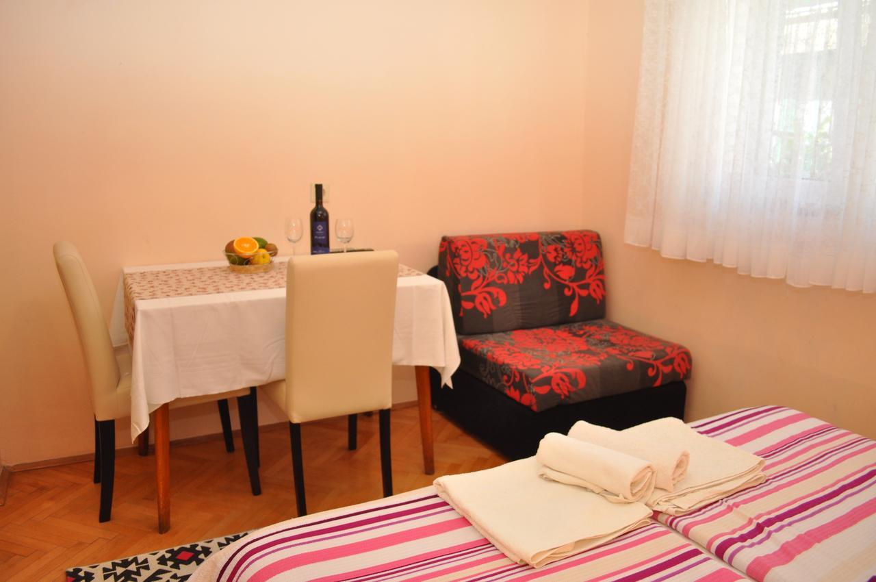 Apartments Ljubica Makarska Exterior foto
